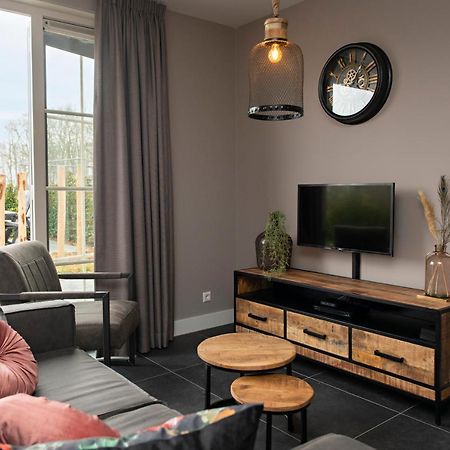 'T Sfeeruus Villa Serooskerke  Bagian luar foto